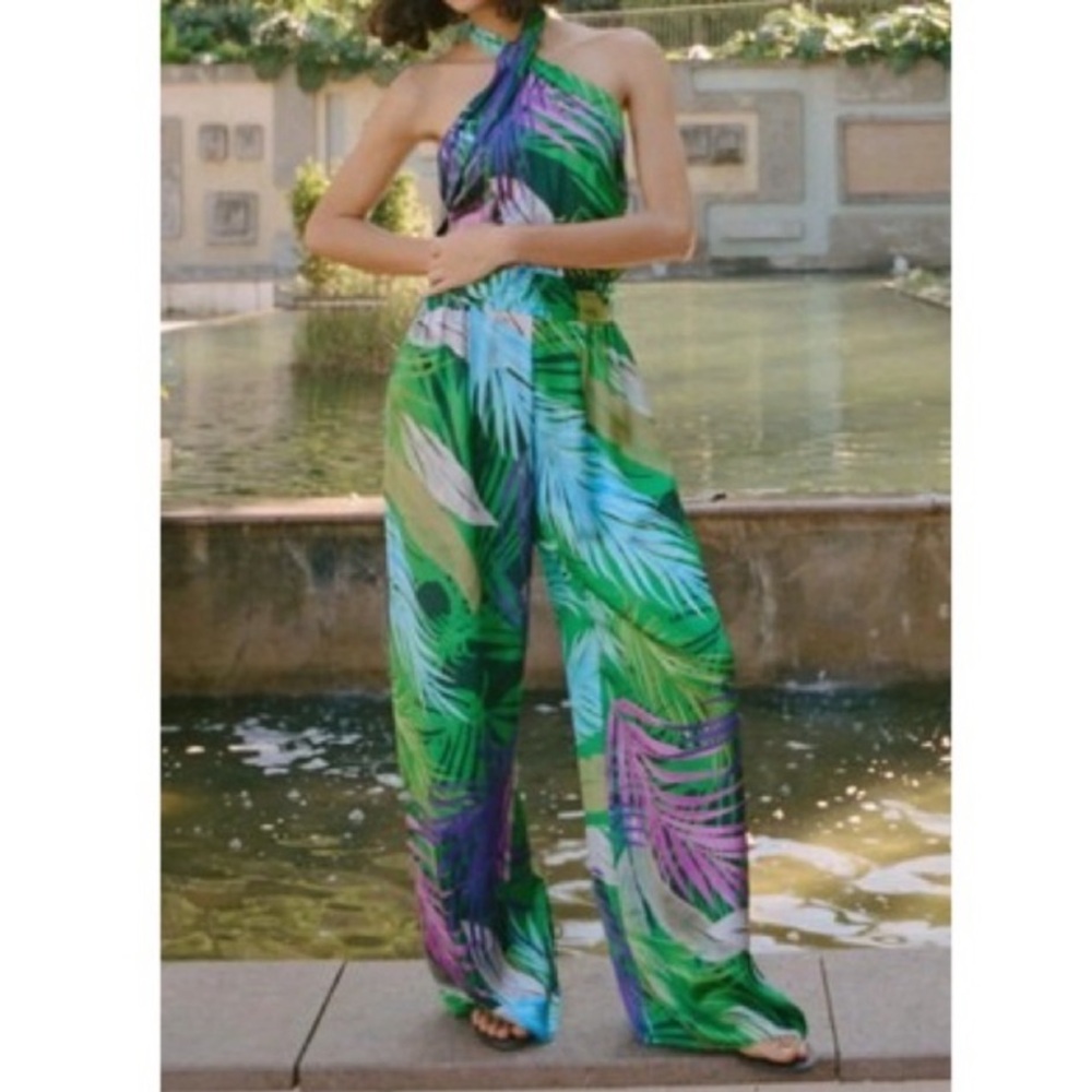 NWT Zara Vibrant tropical Leaf Print halter Jumpsuit - M - Picture 4 of 6
